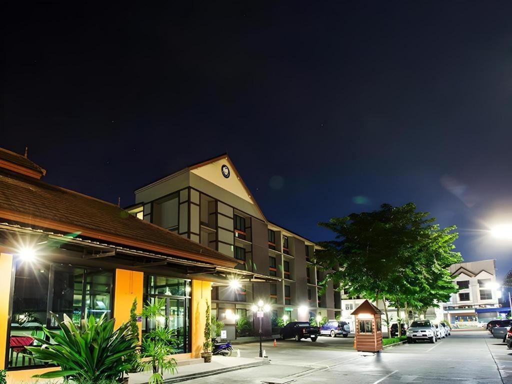 B2 Chiang Rai Boutique & Budget Extérieur photo